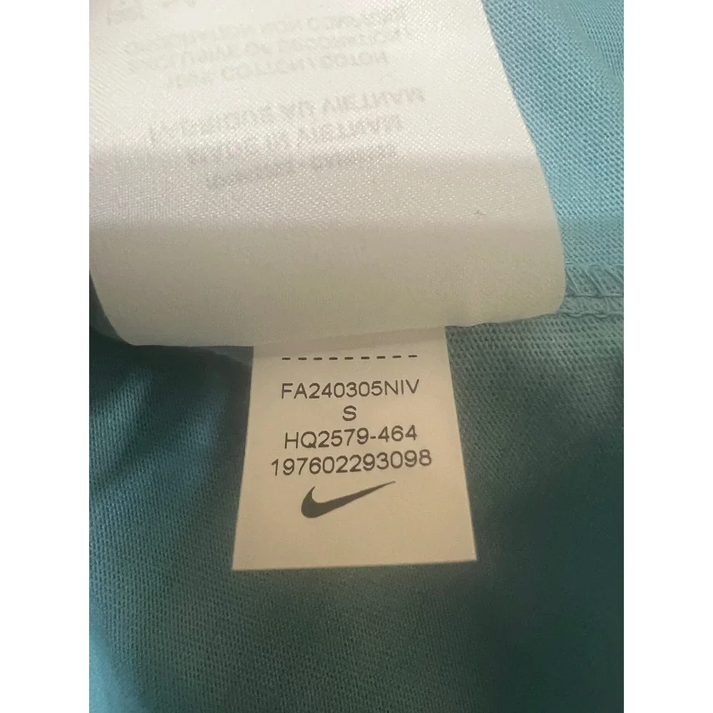 Nike Graphic T-Shirt Mens S Blue New Embrace Victory HQ2579-464 Winged Graphic